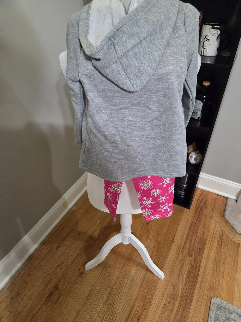 Nannette Gray Hoodie & Pink Snowflake Leggings Set